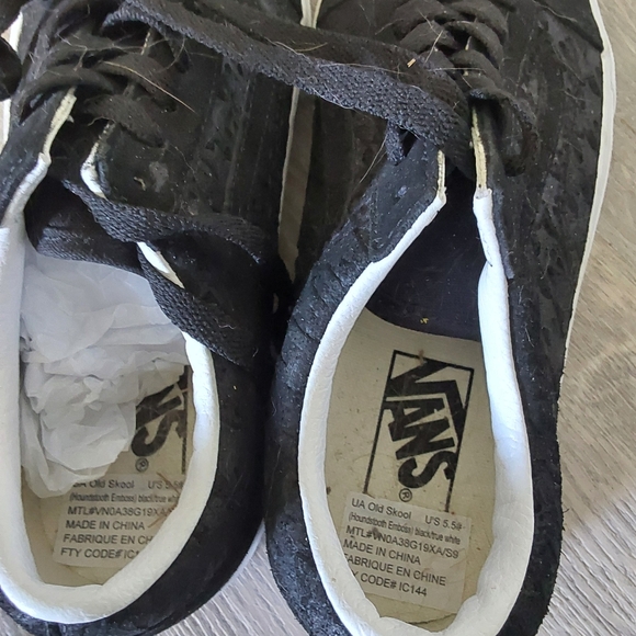 Vans Shoes - Picture 3 of 5